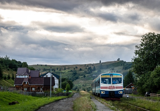 Ukraina
